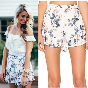 Somedays Lovin‎ White Floral High Waist Shorts
